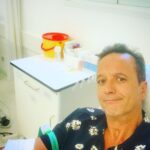 José Pedro Vasconcelos Instagram – Se não quiser dar mais nada, dê sangue. Beijos 🎈 IPOLisboa