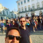 José Pedro Vasconcelos Instagram - Primeira marcha Pride na cidade. Évora arregaça as mangas e cresce. Viva o amor, viva a liberdade. Somos uma cidade livre, sempre! 🏳️‍🌈 Praça Do Giraldo - Évora