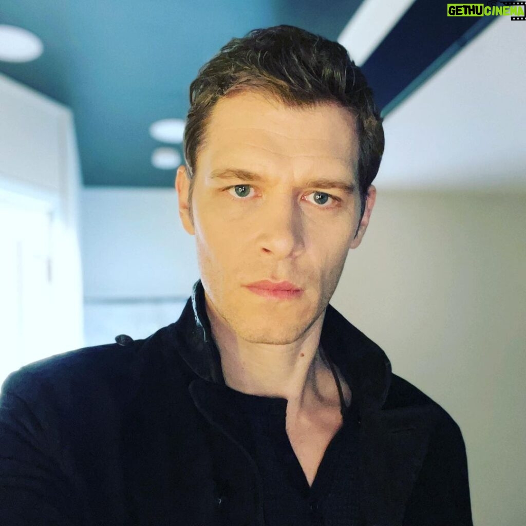 Joseph Morgan Instagram - If you had the chance to say one last goodbye to the child you loved more than anything, would you take it? #legacies