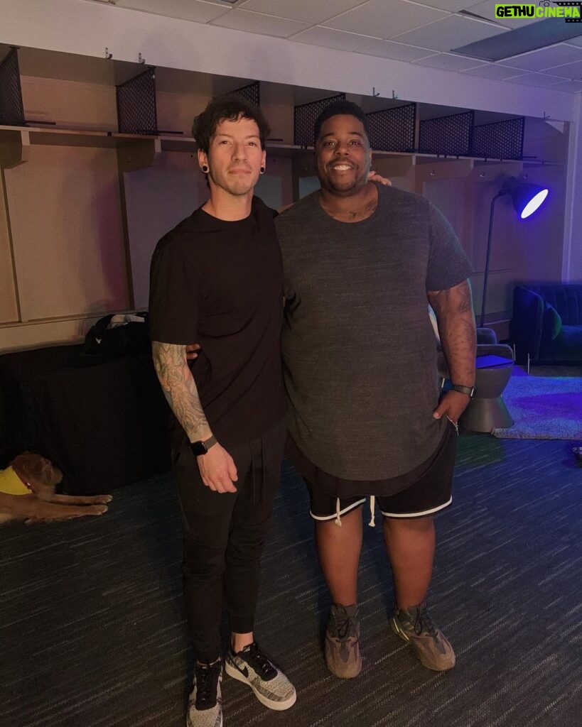 Josh Dun Instagram - when you’ve spent so much time looking up to someone you hope that if you get the chance to meet them that they will be cool. pleased to report that Aaron Spears is beyond cool to hang out with, and also one of the best drummers in the world.