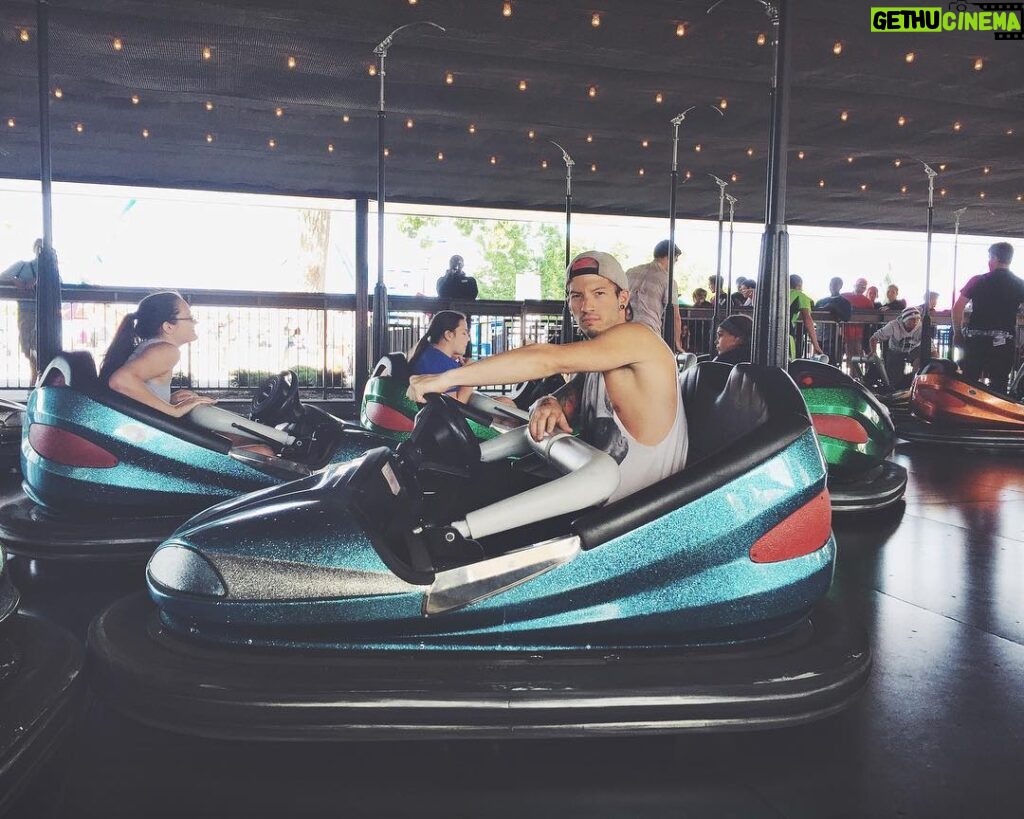 Josh Dun Instagram - "the nip slip whip" Cedar Point