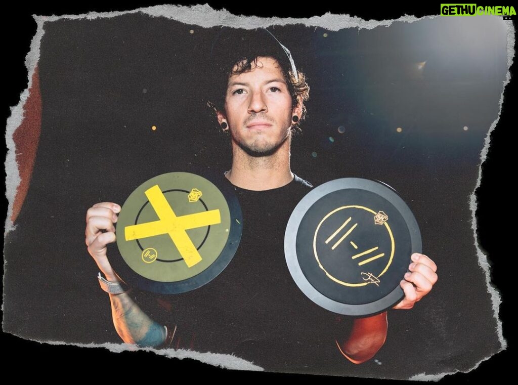 Josh Dun Instagram - I use one of these every day when I have to practice Little Drummer Boy. @sjcdrums Little Drummer Boy Services
