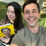 Josh Peck Instagram - She’s reading the part about her….she seems pleased! We LOVE a supportive sis. Book drops March 15th, link in bio!