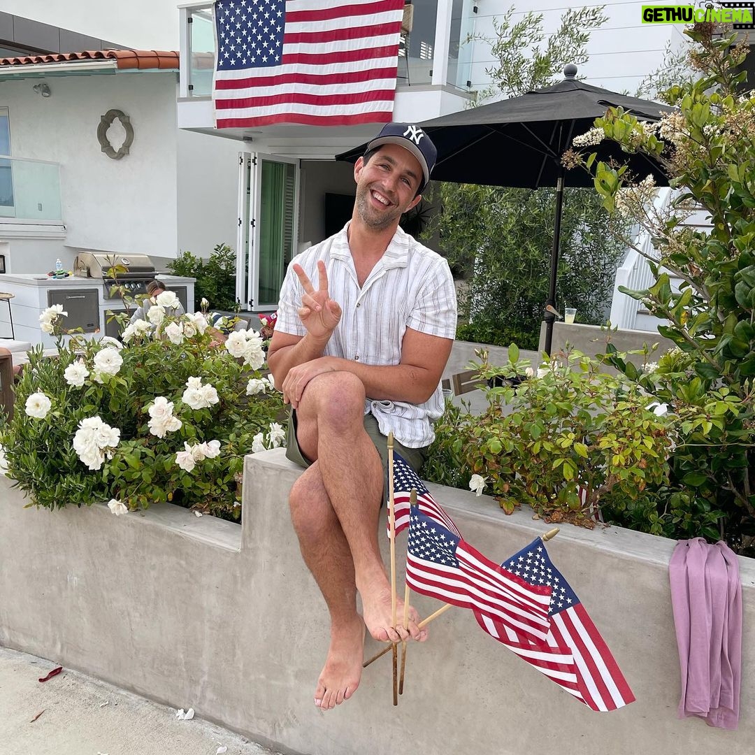 Josh Peck - 397.4K Likes - Happy 4th Y’all, it’s the toes for me.