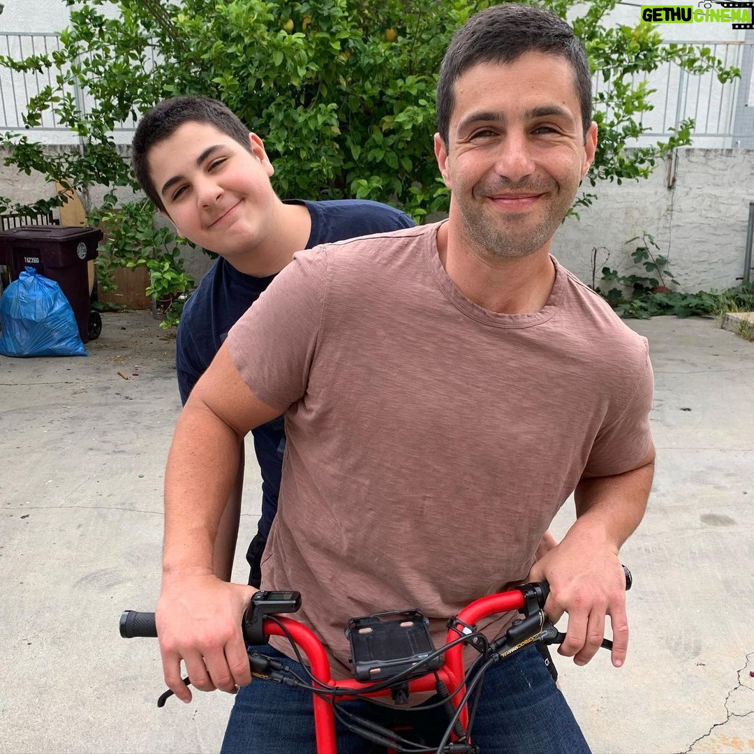 Josh Peck - 610.4K Likes - When you run into yourself from 2004, you give yourself a ride.