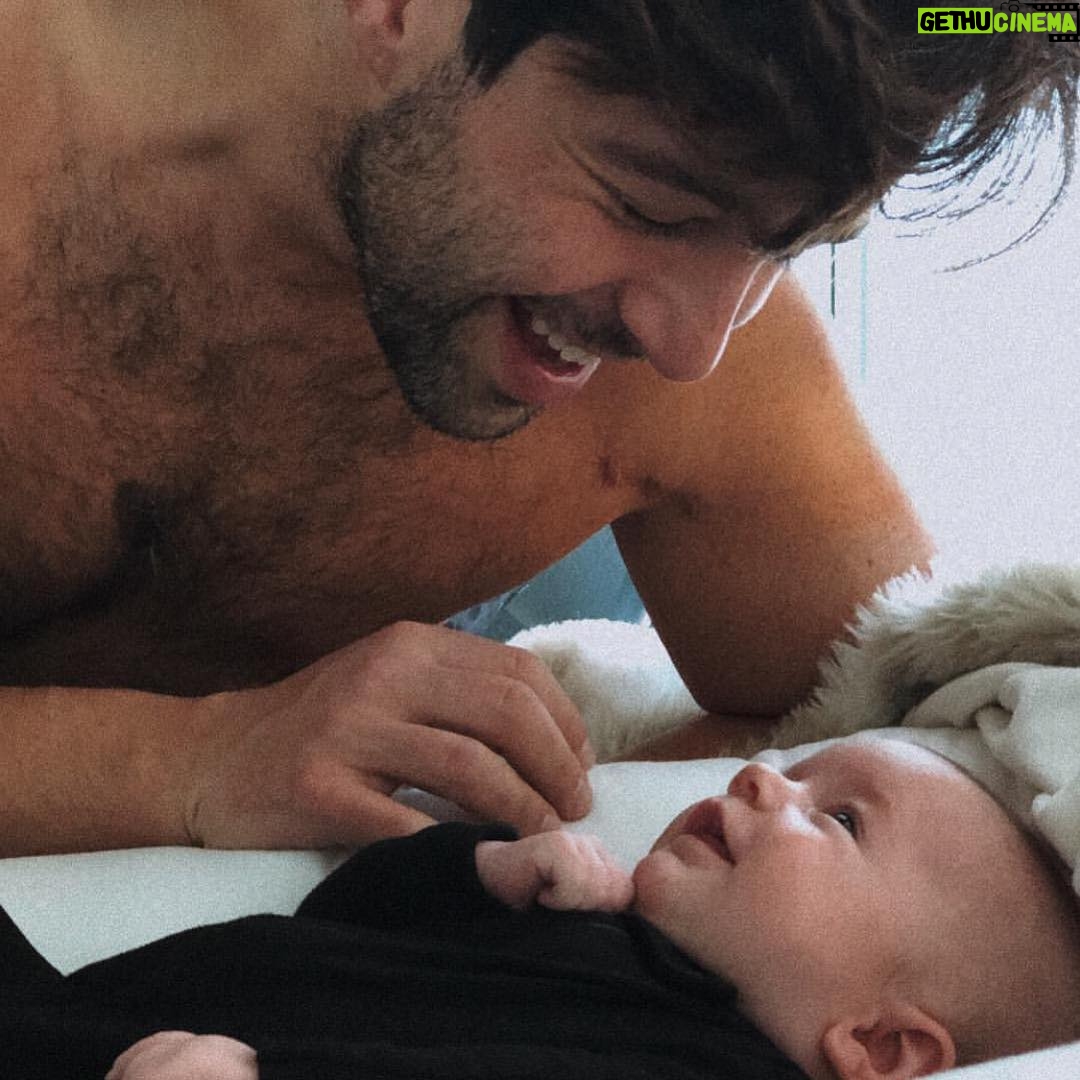 Josh Peck - 525.5K Likes - Cub.