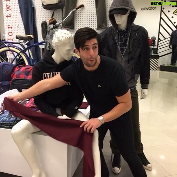 Josh Peck Instagram - Mannequins everywhere are naked and no one is talking about it #tbt