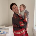 Josh Peck Instagram - It’s hard to keep quiet about how much we love @enfamil Family Beginnings. It’s filled with savings and support parents can really use. Even Shai won’t keep still. #ad