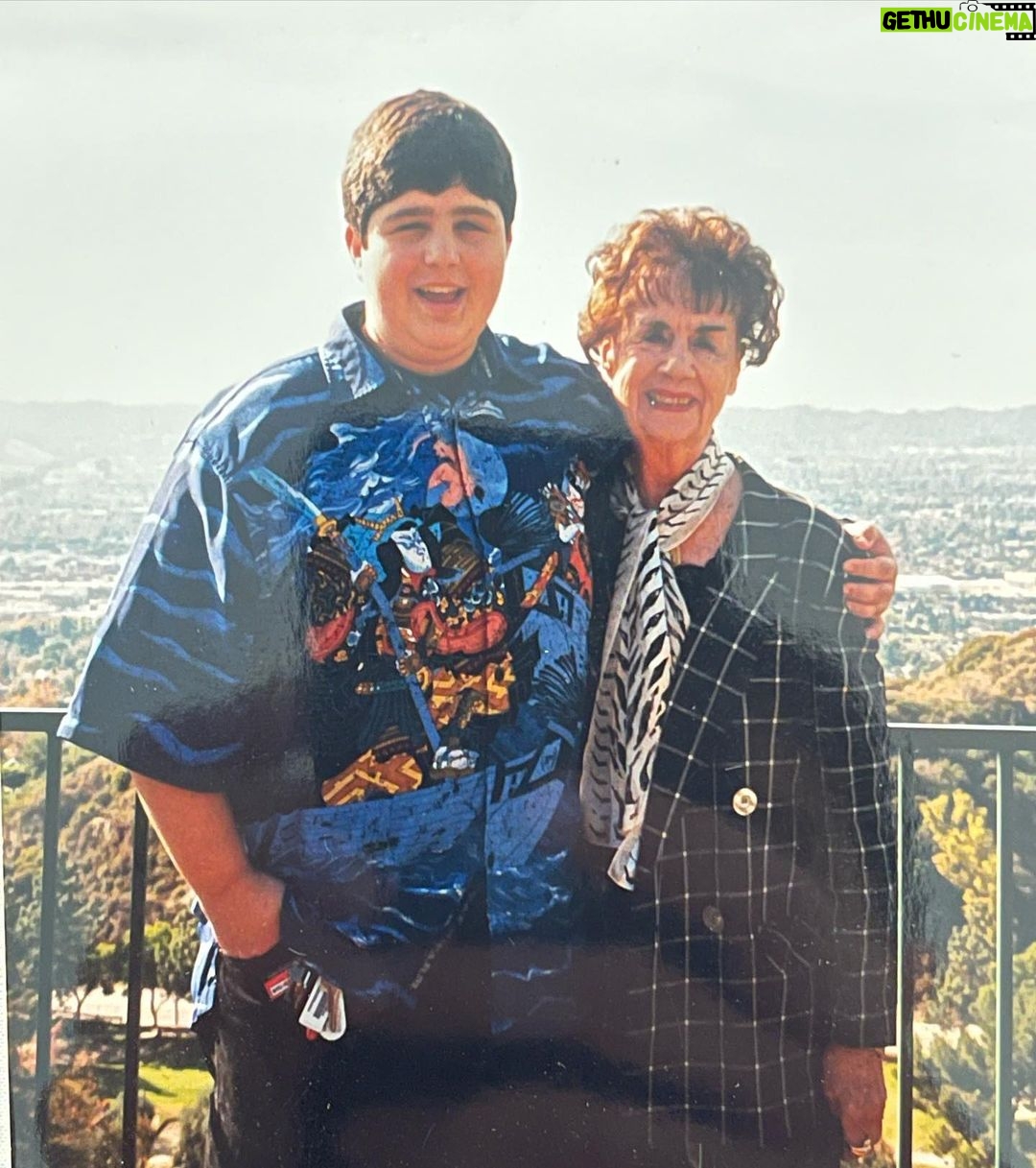 Josh Peck Instagram - Shoutout to my Grandma Mae in heaven and also Phat Farm for making a 3X button up. #mykeys #tbt