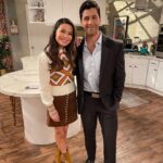 Josh Peck Instagram - Sis invited me on an ep of @icarly you can check it out now.