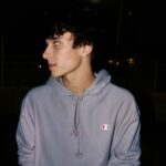 Josh Richards Instagram - I dyed my hair dark brown... kinda looks 🖤