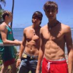 Josh Richards Instagram – Who wants to come to hawaii with us?