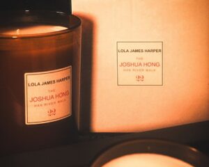 Joshua Instagram - I went to Paris and met Rami Mekdachi the founder of Lola James Harper… A great moment to celebrate our special edition candle THE JOSHUA HONG HAN RIVER WALK with Matcha Tea, Wood and Musk scents. The Han River is a place where I go to relax and find inspiration, I hope it brings you comfort and strength in your everyday life…
#JOSHUA #LOLAJAMESHARPER #JOSHUALOLAJAMESHARPER
