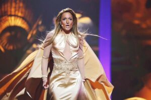 Josie Instagram - No sé si he estado más cerca de Florence Foster Jenkins o de Celine Dion, pero entre ambas divas encontré un lugar en el que elevarme y sentirme muy vivo, acariciando el techo de @tucaramesuena con mis manos... Y es que yo vine aquí a cantar (dentro de mis limitaciones), a  intentar imitar, a divertirme; pero sobre todo vine a entretener y a hacer Televisión como a mí me gusta🎊🥳🎊 Gracias a todos por estar siempre conmigo #viviendorase :-)
