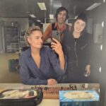 Josie Instagram - Un día más con el equipazo de @tucaramesuena 🎊🥳🎊 #viviendorasé :-) Barcelona, Spain