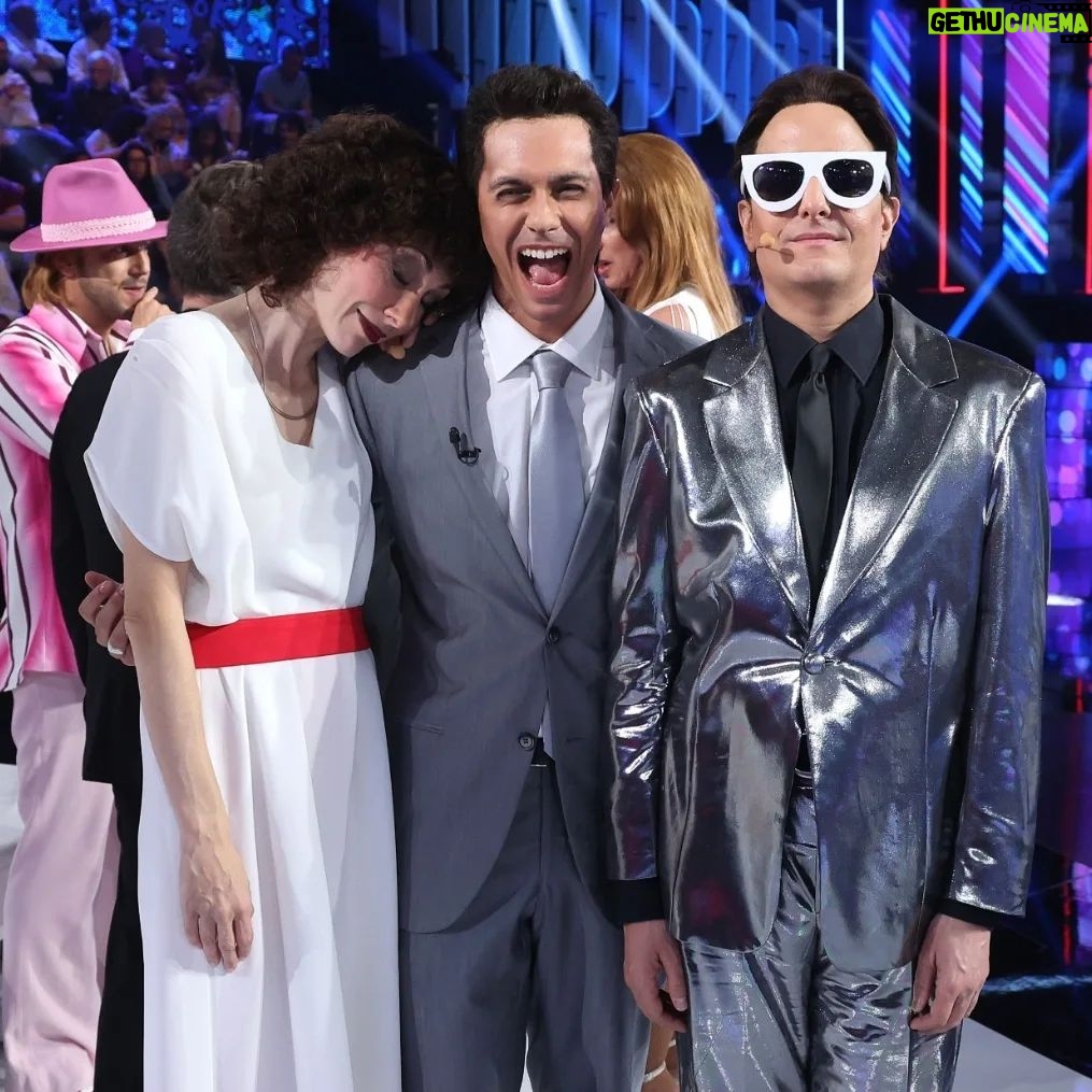 Josie Instagram - Recuerdos de una noche inolvidable en @tucaramesuena ✨🥳✨ El viernes que viene más y mejor a las 22h en @antena3com #viviendorasé :-)