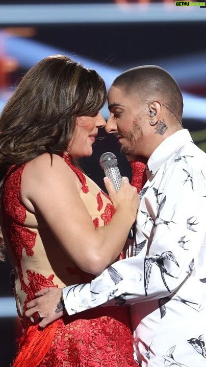 Josie Instagram - @josietv y @supremmedeluxe se enamoran y enamoran en la piel de @maluma y @thalia. 😎🔥 #TCM
