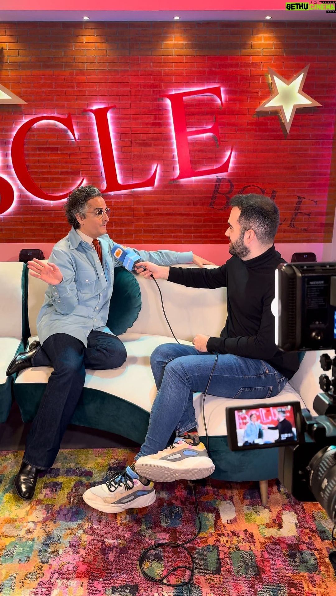 Josie Instagram - El sábado empiezo una nueva aventura televisiva alucinante 🪩🕺🪩 No os podéis perder @bailandoest en @telecincoes porque allí os espero #viviendorasé 🌟🥳🌟! #bailandoconlasestrellas :-) Mediaset España