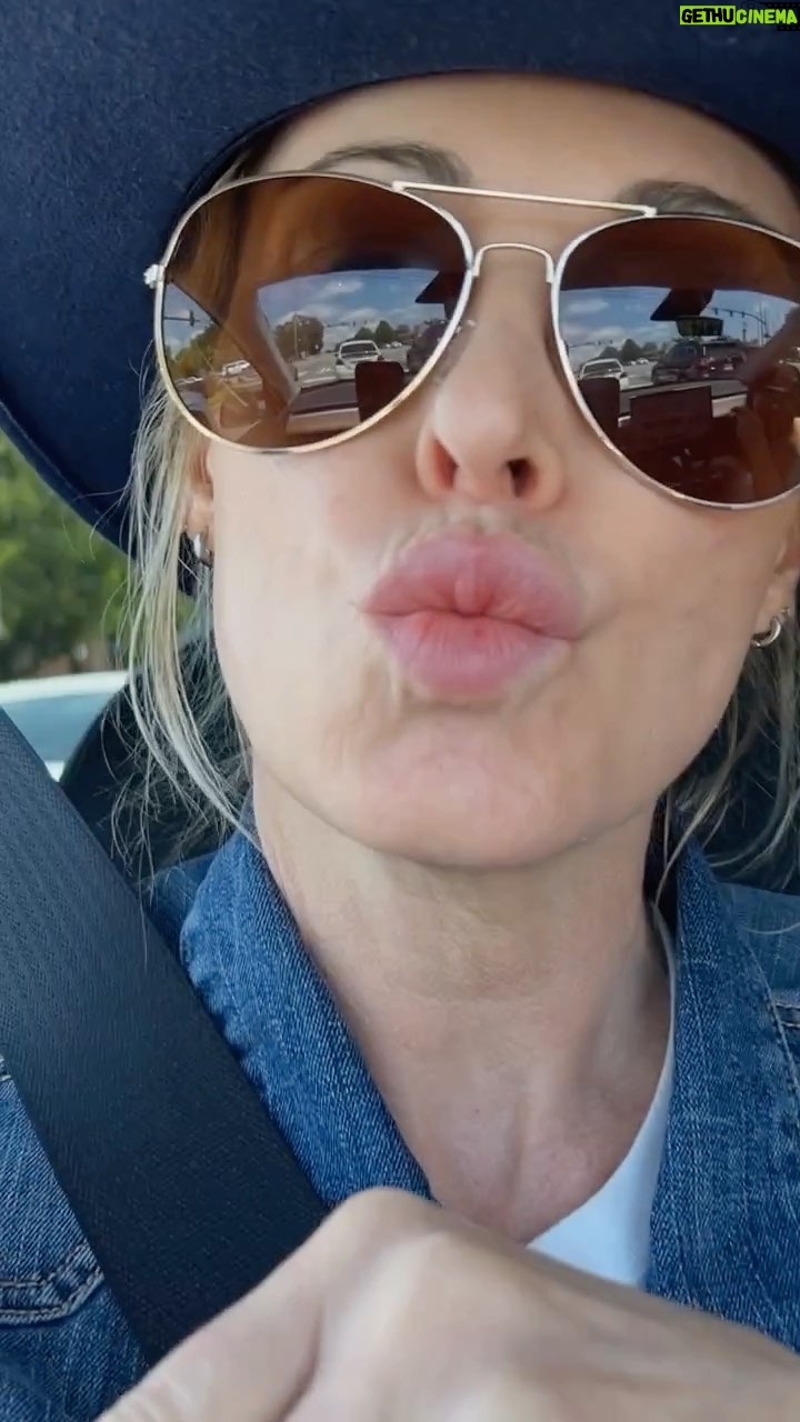 Josie Bissett Instagram - Lovin’ us some @jimmywayneofficial ❤️ Alpharetta, Georgia