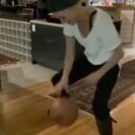 Josie Bissett Instagram – The things you do when you’re with your friend you met in the 7th grade 🏀⛹️‍♀️

#globetrotter #oldfriends #besties Seattle, Washington