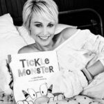 Josie Bissett Instagram – There are 18 shopping days left until Christmas and I may be a little bias but I have a pretty great gift idea for the little Tickle Monsters in your family ☺️ 

Get the laughter kit and start making memories (and don’t forget to tag me so I can share!) You can find it on Amazon! 

#chilldrensgifts #giftguide #makememories #ticklemonster #ticklemonsterlaughterkit #childrensauthor Seattle, Washington