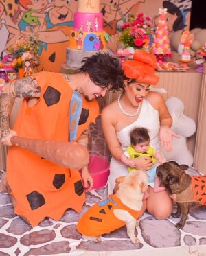 Jottapê Instagram - Yabba Dabba Doo! 🧡 #2MêsDaAthena 🫶🏼
