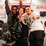 Jottapê Instagram – A nova temporada de Sintonia tá no mundo! E pra celebrar, tem entrevista do @podpah com esse trio, gravada diretamente em um trem sentido quebrada! Nois tá como? 🔑😎

📸: @natioden.pic