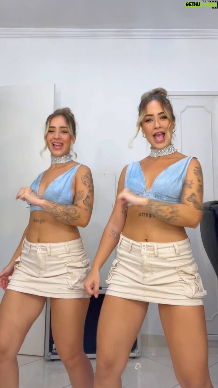 Jottapê Instagram - loirinhas também podem? 😍 #TomaColocadãoChallenge 🇧🇷