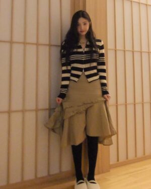 Joy Instagram - 새해 복 많이 받으세요🥰