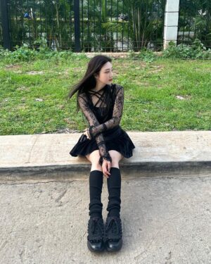 Joy Instagram - 내가 좋아하는 모음 ☁️🌴🧚‍♀️🎸🎵🩰🖤♥️