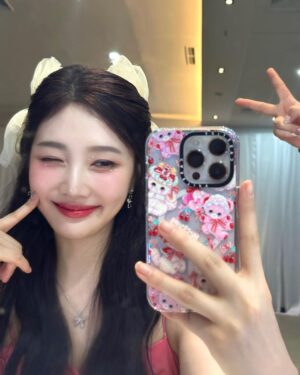 Joy Instagram - aku cinta kamu💚

노래 가사에 혼란스러워말아요 러비들!!😭
단지 노래가 너무 좋아서 같이 듣고싶어서 올린것뿐이에요!🥹😭
