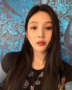 Joy Instagram - ✨✨✨