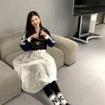 Joy Instagram - Tall and tan and young and lovely🥰🎵🎤