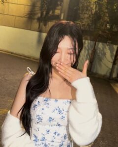 Joy Instagram - 밤샘촤령😛