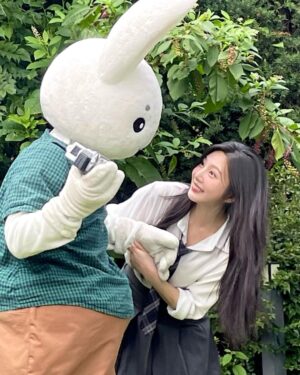 Joy Instagram - 🐰💚💚