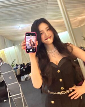 Joy Instagram - AKU CINTA KAMU🥰♥️♥️
