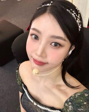 Joy Instagram - SM TOWN IN JAKARTA🖤