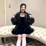 Joy Instagram - 또있댜…😅🖤