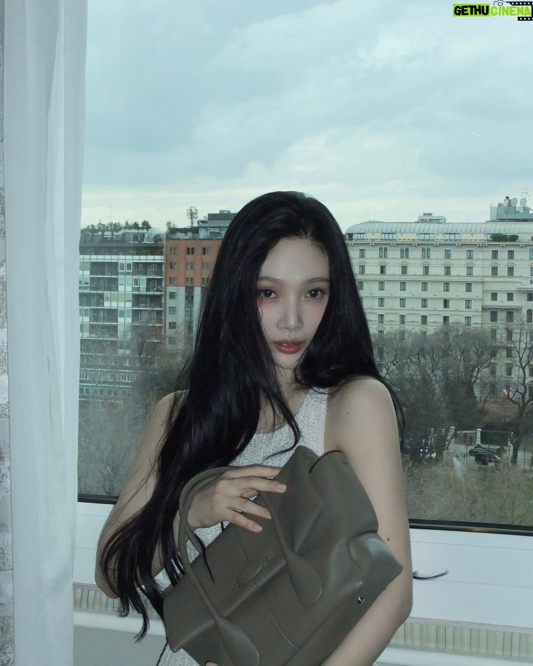Joy Instagram - @tods #TodsSS24 #TodsDiBag #TodsDiBagReverse Milan, Italy