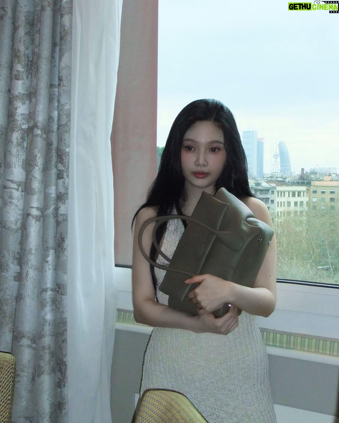 Joy Instagram - @tods #TodsSS24 #TodsDiBag #TodsDiBagReverse Milan, Italy