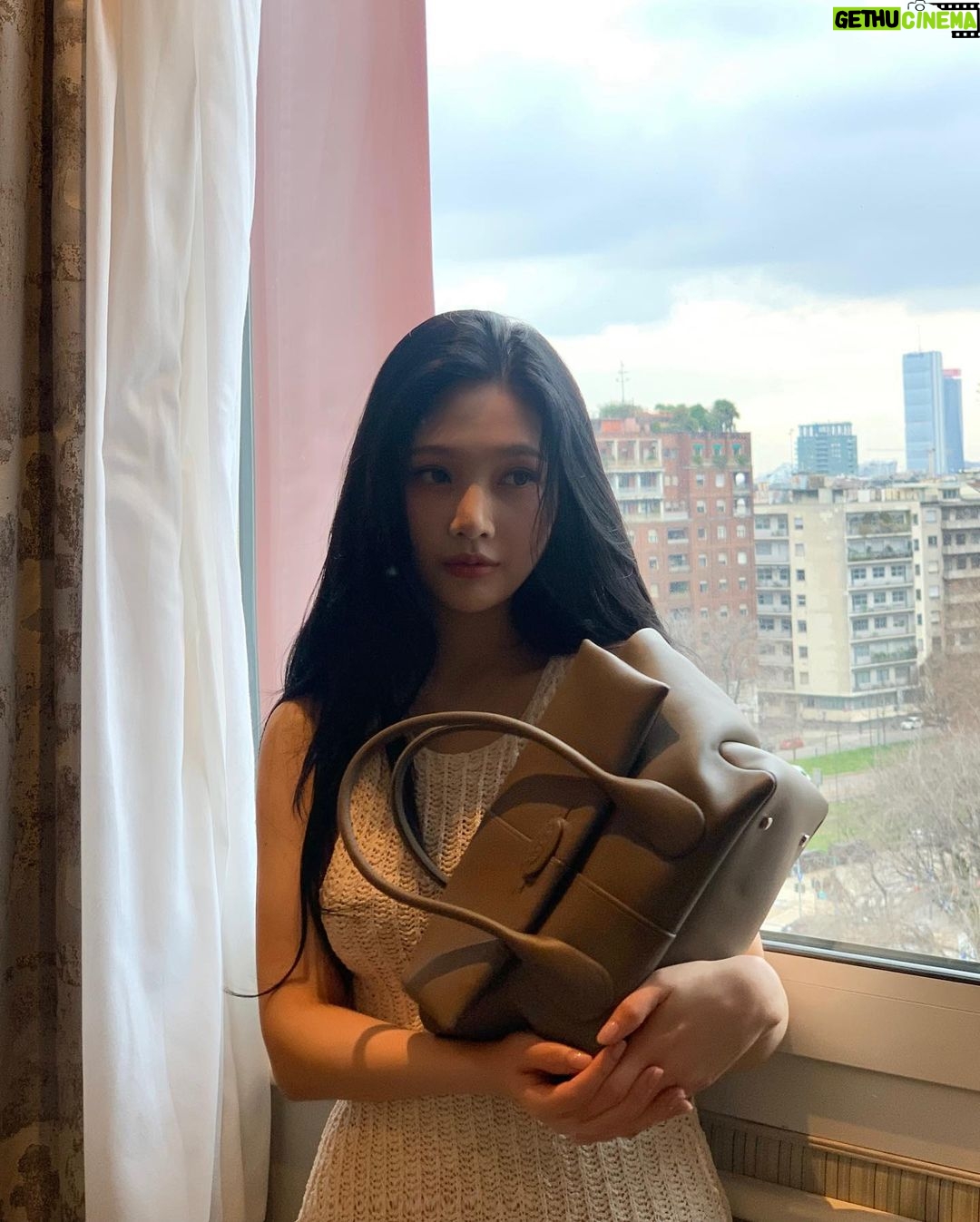 Joy Instagram - @tods #TodsSS24 #TodsDiBag #TodsDiBagReverse Milan, Italy
