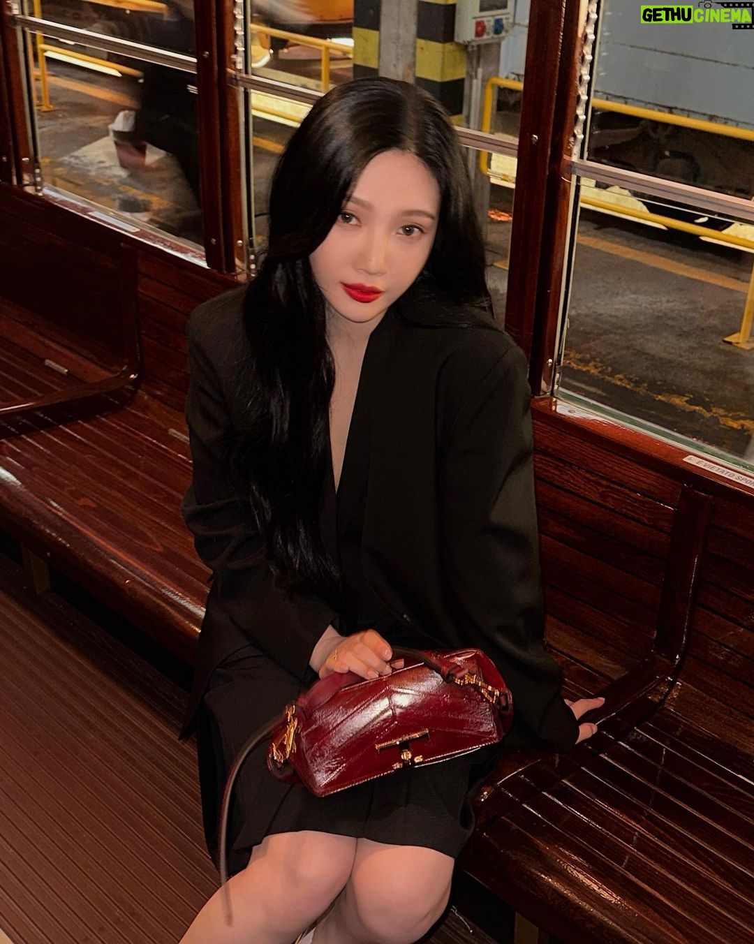 Joy Instagram - #TodsFW24 @tods @mt_matteotamburini Milan, Italy