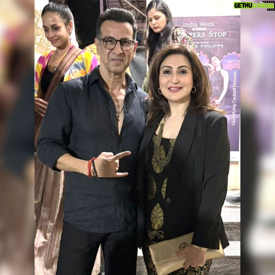 Juhi Babbar Instagram - I am extremely happy to share that “FARREY” is finally out in theatres and is receiving love and applause from one and all🙏💕 It makes me even happier to share that I am also a part of this film! These are some special moments close to my heart from the night of the premiere⭐️ with my family -❤️ My Parents, Anup, Imaan, Chachi, Jasmine (Aarya, Prateik, Chacha, Kajjo & Priya, you were extremely missed) The first photo HAD TO BE one with the absolute show stealers Alizeh, Sahil, Prasanna, Zeyn. Each one of you is absolutely phenomenal in your roles🌟 I feel blessed to have this photo of my precious moment with Salma Aunty💫 I am so happy for my friends and the producers of the film🤗Atul and Alvira, that the film is being loved and appreciated by everyone!! My heartfelt gratitude for my director💕🙏Soumendra sir, as this film wouldn’t be what it is if you weren’t here to guide us through the whole process. I admire your art of storytelling and the eye for realism. Couldn’t have asked for a better seasoned and talented co-actor than Ronit Roy🤩 And last but not the least, The BHAI of the family, The BHAI of them all, Salman Khan💖 Thank you for all your love and the trust the family has shown in me with Alizeh’s training and journey of becoming the actor that she is today💓💓💓 LIKE THE CRITICS ARE SAYING, IT DEFINITELY IS ONE OF THE BEST FILMS OF 2023. FARREY, IN THEATRES NOW🎬😍📽 #farreh #skfilmsofficial #reellifeproduction #alizeh #proudmoment #bollywood #premiere #newfilm #student #intheatresnow #juhibabbarsoni #memories #special night
