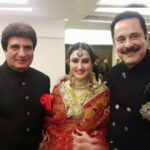 Juhi Babbar Instagram - Tau ji 🙏🙏🙏💔 💔💔You will forever live in our hearts.. Rest in Glory💫🙏 #tauji #family #saharashri #subrotoroy #riptauji #restinglory