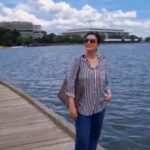 Juhi Babbar Instagram - 🌊डूबें…? 💙 #doobeyadventures #exploreamerica #wanderlustUSA #travelwothdoobey #landofliberty #americandream #saturdayvibes #RedWhiteandBlueViews #DoobeyExplores #Throwback #juhibabbarsoni