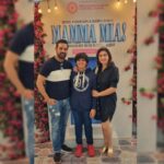 Juhi Babbar Instagram - Last evening of 2023 was spent with MAMMA MIA at The Grand Theatre NMACC ! Have watched this ABBA musical in London too but was most excited to watch it here in apna desh-apna shahar ! Thank you @nmacc.india for inviting us! It was great watching the show with Anup & Imaan❤️💫 PS: Like always i lovvvved the curtain call....but if I say I dint miss a Namaste by the cast, I would be lying😊! That being said, I definitely did notice one actor do the Naman🤗character-"Sam"🙏🏼will always remember you for this! ALSO guys photography & videography isn't allowed. The video is of the curtain call & not a clip from the acts🙂 #lastfeweveningof2023 #nmacc #mammamiatnmacc #grandtheatre #anupsoni #Imaanbabbarsoni #juhibabbarsoni Nita Mukesh Ambani Cultural Centre