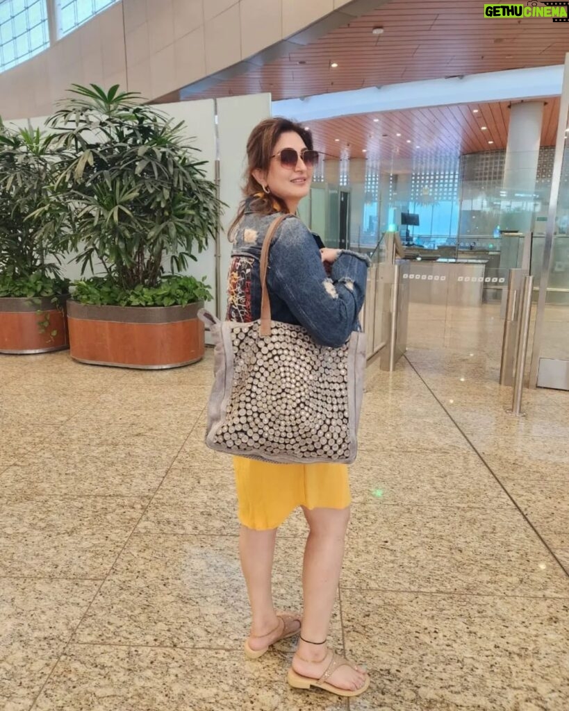 Juhi Babbar Instagram - Traveling with our latest obsession!! Mine: This leather beauty from Art N Vintage, Inspired by Frida Kahlo's "The Frame". It's a unique blend of creativity and craftsmanship handcrafted by skilled artisans that resonates with my style. Both sides tell a unique story, just like my journey. Here's to celebrating the blend of personal flair and exquisite design! ✨ Anup's backpack from Art N Vintage is luxurious with gorgeous leather and colour – an absolute game-changer. Whether at shoots or on an adventure, this spacious bag has become Anup's on-the-go companion! Thank you my dear Priti & @art_n_vintage 🤗 for adding that touch of vintage luxury to our accessory collection...and so proud that you are after all a Niftian💖 #ArtNVintage #LuxuryEssentials #niftian #myjunior #lovethestuff #design #Vintage #juhibabbarsoni #anupsoni