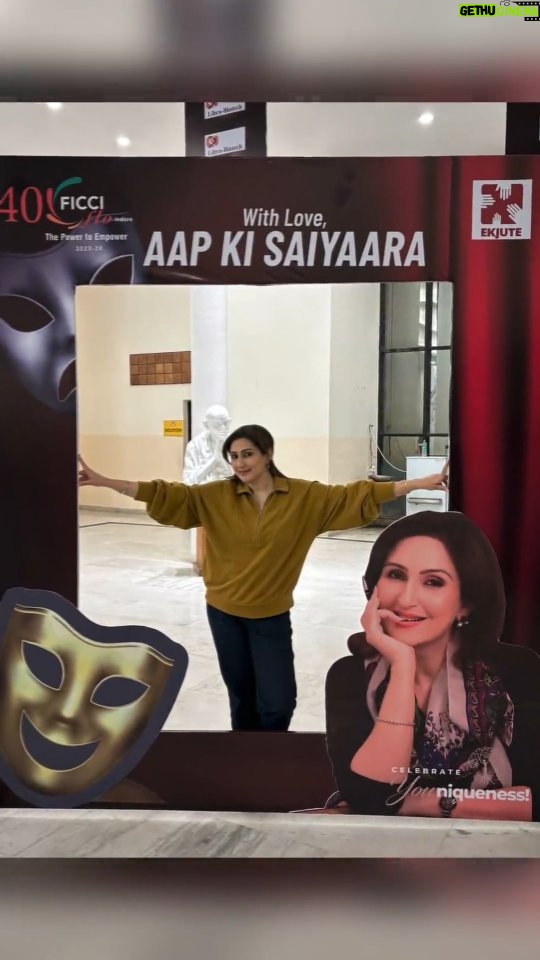 Juhi Babbar Instagram - Thank you, FICCI Flo Indore, for being one of our best hosts! 🙏 This was our first time in Indore, and it was truly a memorable experience, all thanks to the enterprising and wonderful Mamta Bakliwal ji, the chairperson of FICCI Flo Indore. 🌟 From the warm welcome of seeing Saiyaara on the billboard at Indore airport to the most comfortable stay at the Sheraton, and a phenomenal show with the most gracious audience of FICCI Flo members - it was a delight to meet each one of you🤗And after the show, another highlight..visit to the Sarafa market ,the street food heaven of Indore! Mamta ji, truly you didn't leave a single stone unturned to qualify as the perfect host !Thank you so much for all your love and affection. 💖 #myplay #saiyaarainindore #withloveaapkisaiyaara #ekjutetheatregroup #FICCIFloIndore #MemorableExperience #WonderfulHosts #Grateful #mamtabakliwal #SaiyaaraOnBillboard #SheratonComfort #PhenomenalShow #GraciousAudience #SarafaMarkets #StreetFoodHeaven #MamtaJi #LoveAndAffection #IndoreDiaries #HospitalityAtItsBest #IndoreWelcome #HeartfeltGratitude #CheersToFICCI #HostsWithTheMost #IndoreTour #ThankYouFICCI #JoyfulJourney #JuhiBabbarSoni