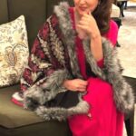 Juhi Babbar Instagram - Radiant in Fuchsia pink, my first entry for Jashn-e-Rekhta at Westminster Chapel in London! 💕✨ Embracing the timeless elegance of an asymmetrical dress designed by a very talented friend @shabanakhanstrousseaulounge and complemented it with the warmth of a Kashmiri fur stole ✨ Celebrating language, culture, and style💕 #Saiyaara #FirstLook #Shabanakhantrousseaulounge #ShabanaKhan #London #WestminsterChapel #Style #Celebration #JashneRekhta #CulturalElegance #FuchsiaFinesse #LanguageLove #FashionExpression #CelebratingTradition #Asymmetrical #KashmiriElegance #FestiveFashion #StyleStatement #JuhiBabbarSoni