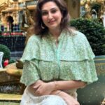 Juhi Babbar Instagram - The flowy elegance of the outfit created by my friend Amy Billimoria @amybillimoria transported me to a bygone era, where I felt like a princess in another lifetime. ✨✨✨ It made me feel regal amid the creativity that surrounded me at the enchanting St. James Court, London, A Taj Hotel @sjctaj 🇺🇸 An afternoon Of Meet and Greet with a diverse Array of Artists - Writers, Singers, Poets, Dancers & Actors. A Day and specially an outfit to be remembered 💕 #amybillimoriahouseofdesign #amybillimoria #myplay #saiyaaratour #withloveaapkisaiyaara #ekjutetheatregroup #ArtisticElegance #StJamesCourtLondon #MeetAndGreetMagic #PrincessVibes #LondonStyle #CulturalGathering #FashionMagic #TajHotelExperience #CityOfArtists #FashionInspiration #TimelessElegance #JuhiBabbarSoni